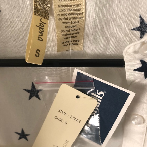 Stars button down shirt - Picture 3 of 3